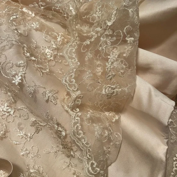 NWOT christening gown